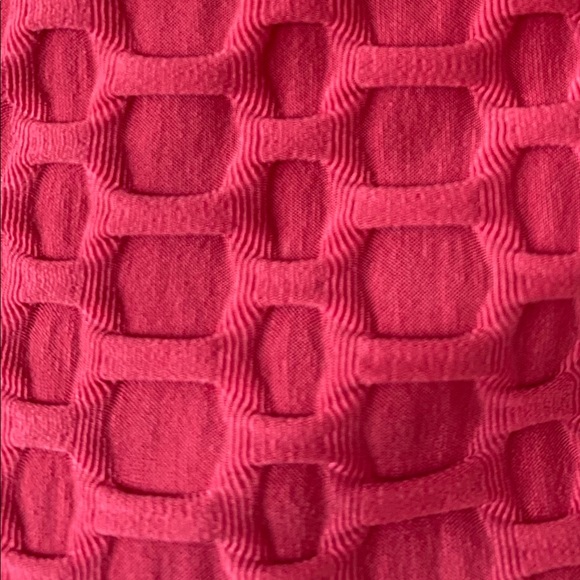 Very stylish and comfortable Bebe top - Picture 6 of 6